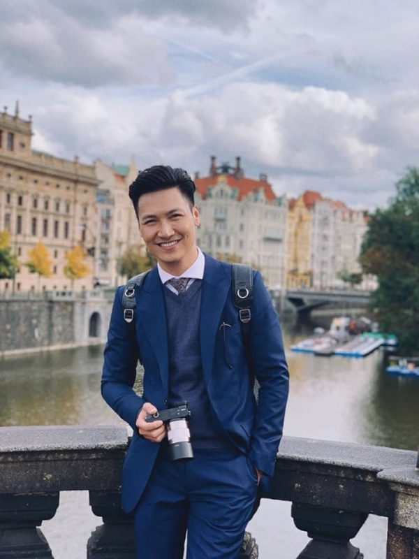 ao-blazer Diễn viên Mạnh Trường