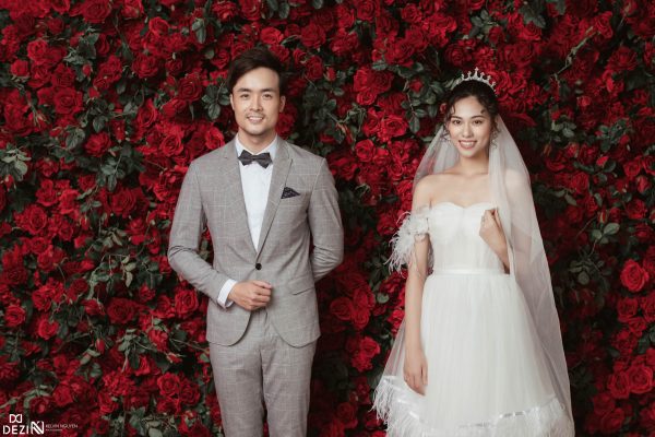 vest-cuoi-cuc-ky-can-thiet Hãy cùng nhau có những khoảnh khắc tuyệt vời nhất trong đám cưới nhé!