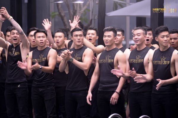 thương hiệu suit dezi